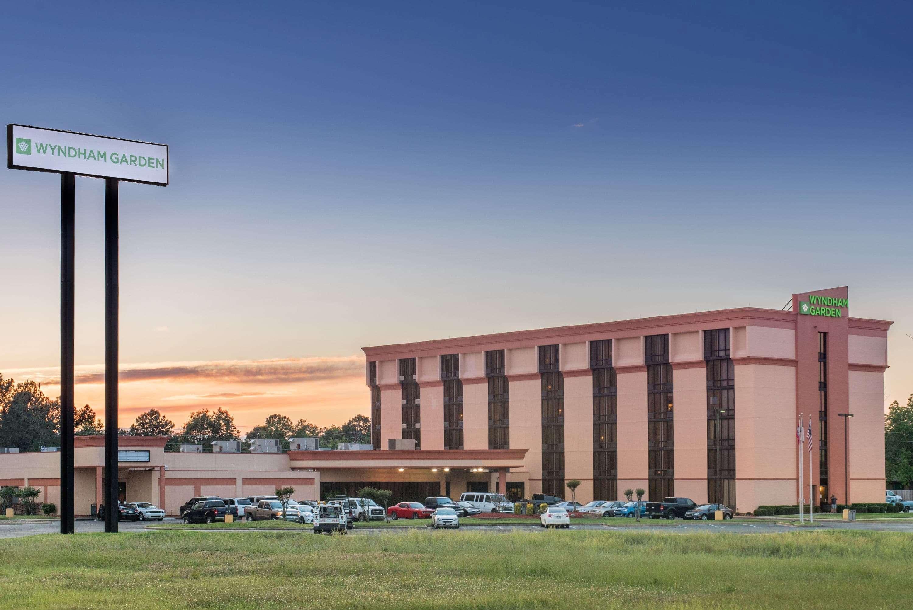 Wyndham Garden Texarkana Exterior photo